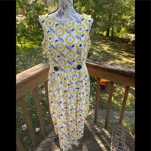Robbie Bee size 8 ladies dress in good used condition